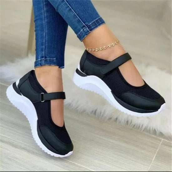 Women Casual Single Shoes New Round Head Knitted Thick Sole Sports Shoes Comfortable, Breathable Soft Soled Lazy Sneakers