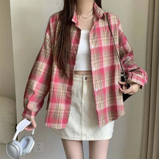 Women Button Down Long Sleeve Pink and Khaki Plaid Shirt Female Vintage Tartan Shirt Ladies Loose Check Shirts Casual Outfit