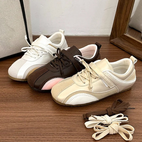 Casual sports shoes with round toe lace-up and color-block upper are essential for daily casual wear and commuting